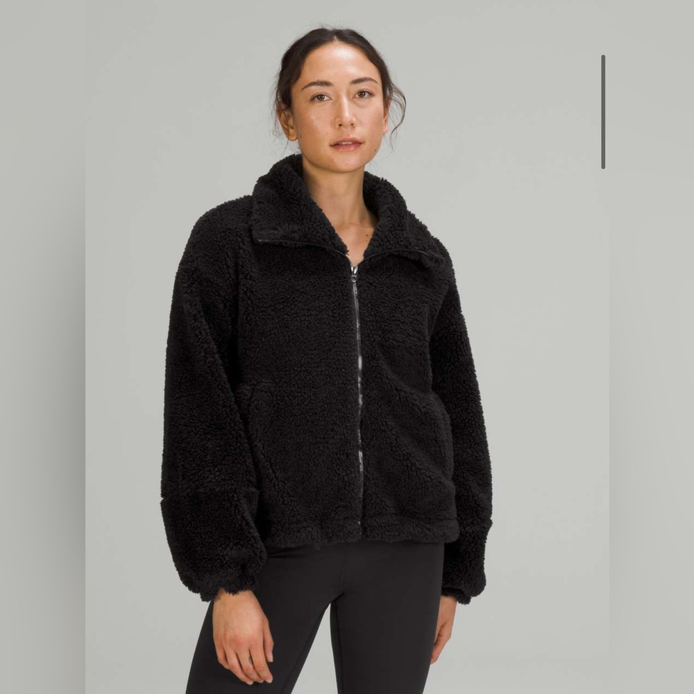 Lululemon Cinchable Sherpa Jacket